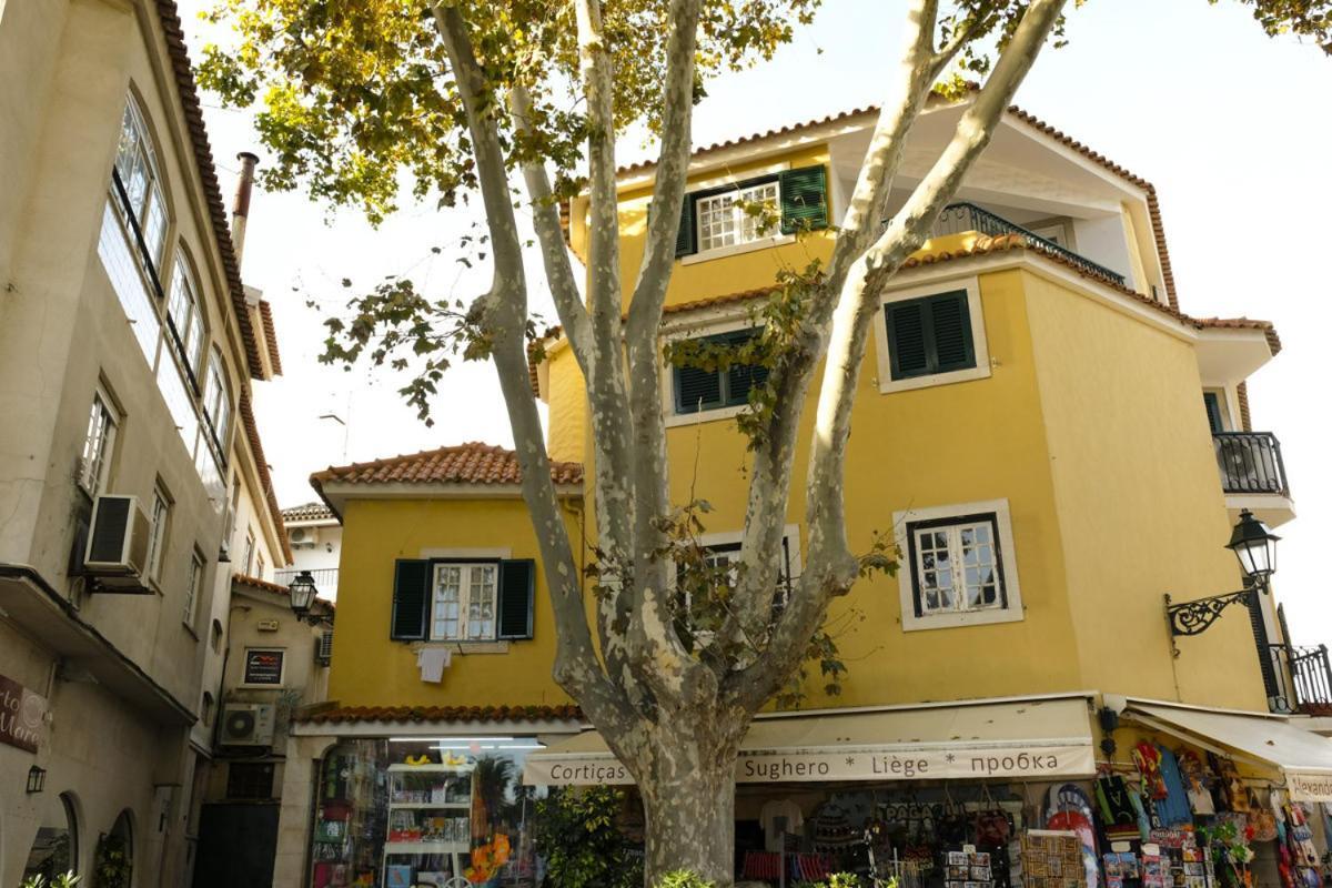 Beco Torto, * Cascaes